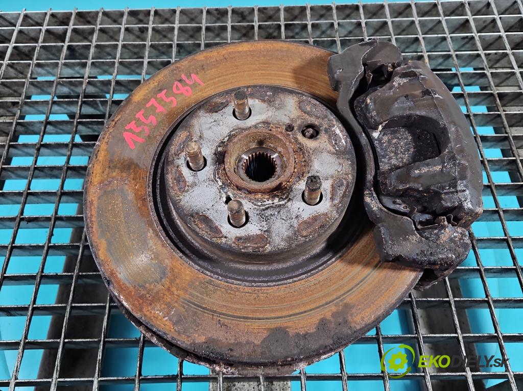 Toyota Avensis II T25 2003-2008 2.0 vvti 147 hp manual 108 kW 1998 cm3 5- náboj pravé  (Náboj kola)