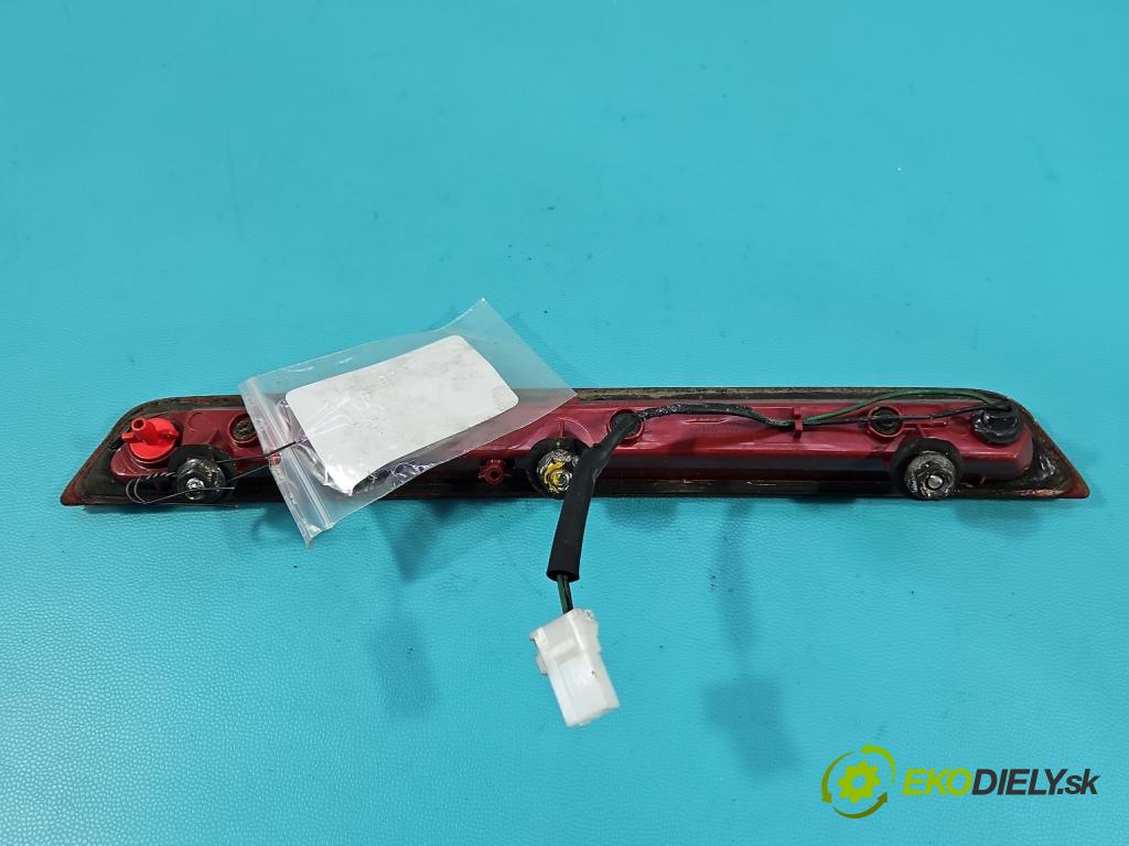 Hyundai I30 I 2007-2012 1.6 16V 126 hp manual 92.7 kW 1591 cm3 5- světlo: 92700-2R1