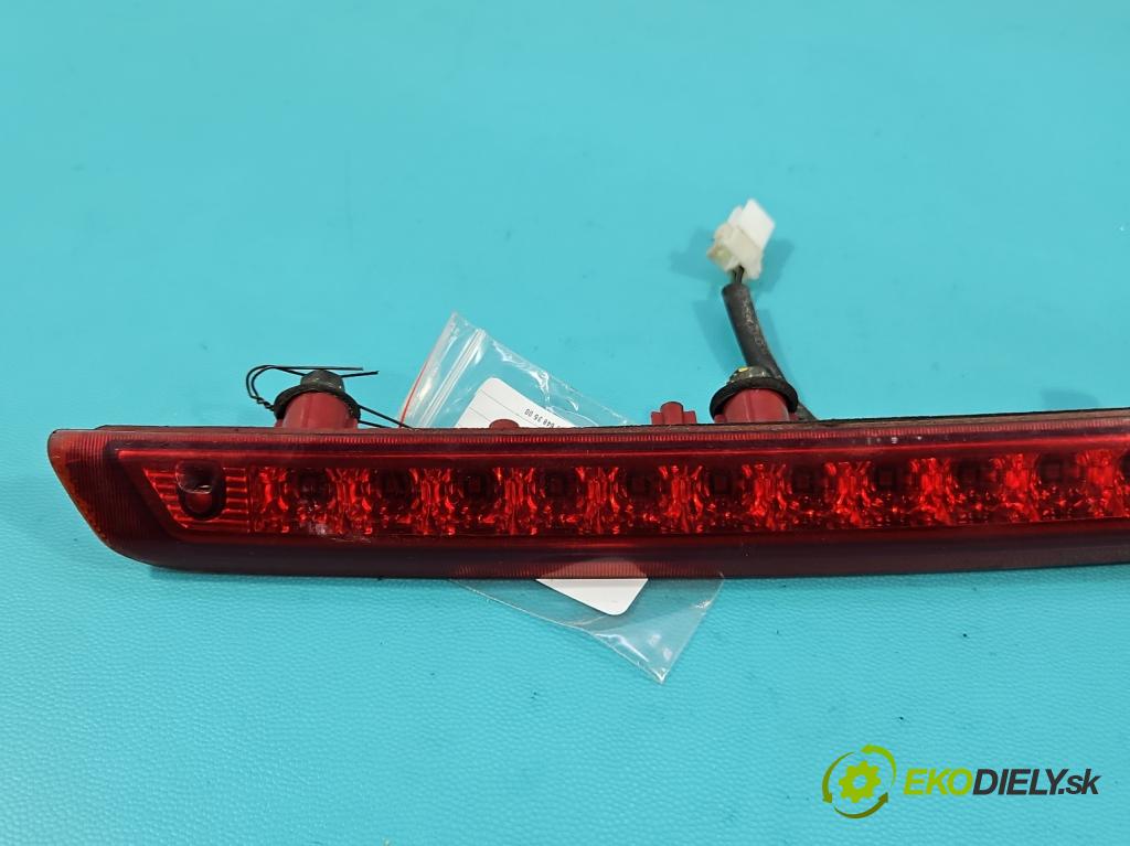 Hyundai I30 I 2007-2012 1.6 16V 126 hp manual 92.7 kW 1591 cm3 5- světlo: 92700-2R1