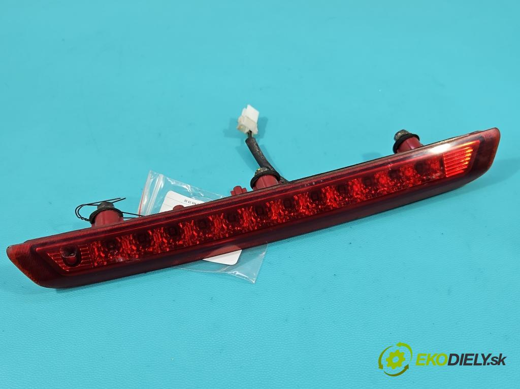 Hyundai I30 I 2007-2012 1.6 16V 126 hp manual 92.7 kW 1591 cm3 5- světlo: 92700-2R1