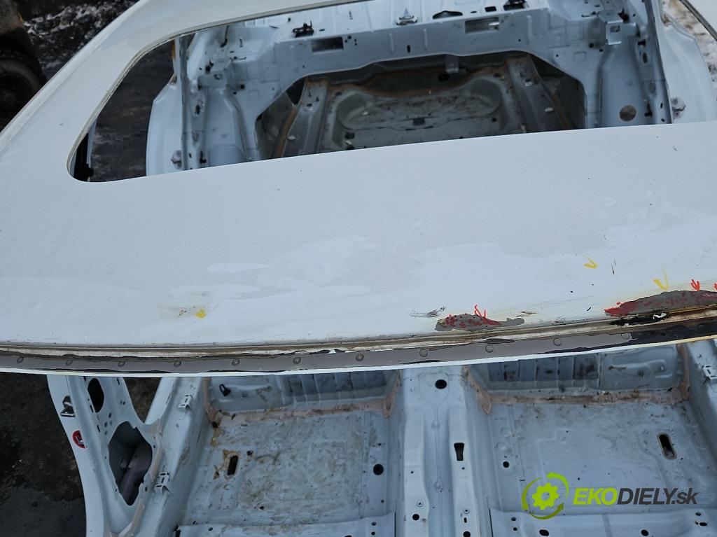 Volvo S90 II 2016- 2.0 T 320KM automatic 235 kW 1969 cm3 4- Strecha: