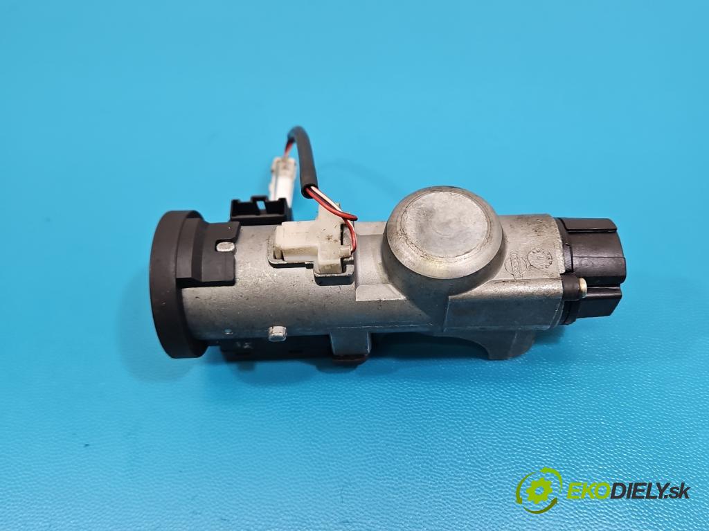 Nissan Almera N16 2000-2006 1.5 16V 90 HP manual 66 kW 1498 cm3 5- riadiaca jednotka motora MEC20-605