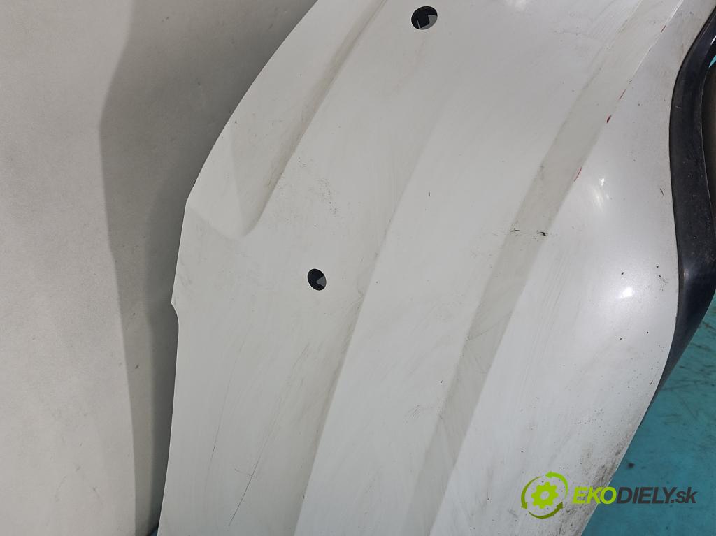 Volvo S90 II 2016- 2.0 T 320KM automatic 235 kW 1969 cm3 4- nárazník zadní  (Klika dveří ostatní)