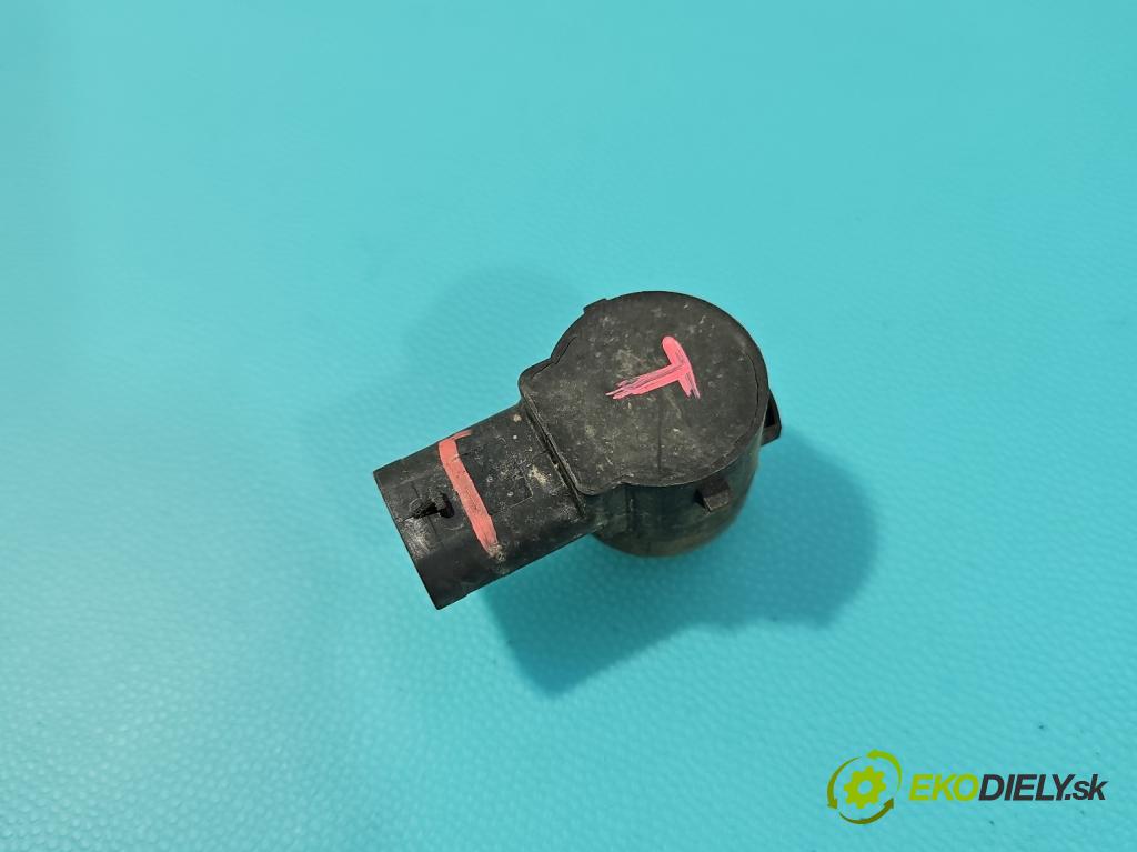 Volvo S90 II 2016- 2.0 T 320KM automatic 235 kW 1969 cm3 4- snímač parkování 31471011