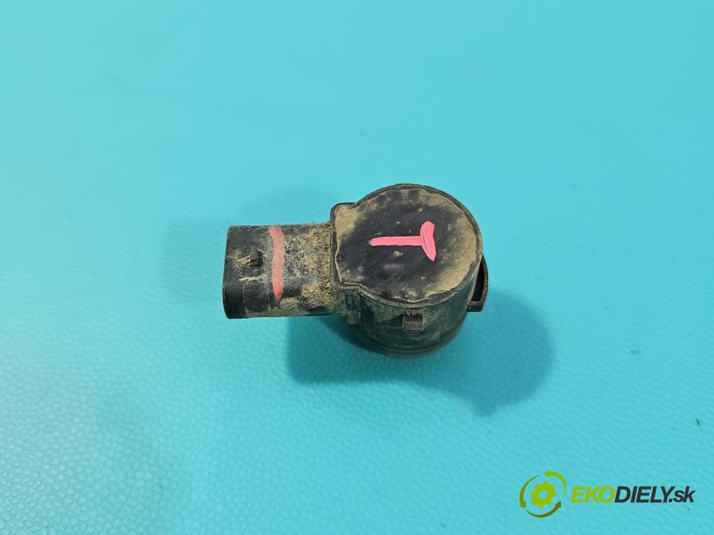 Volvo S90 II 2016- 2.0 T 320KM automatic 235 kW 1969 cm3 4- snímač parkování 31471011