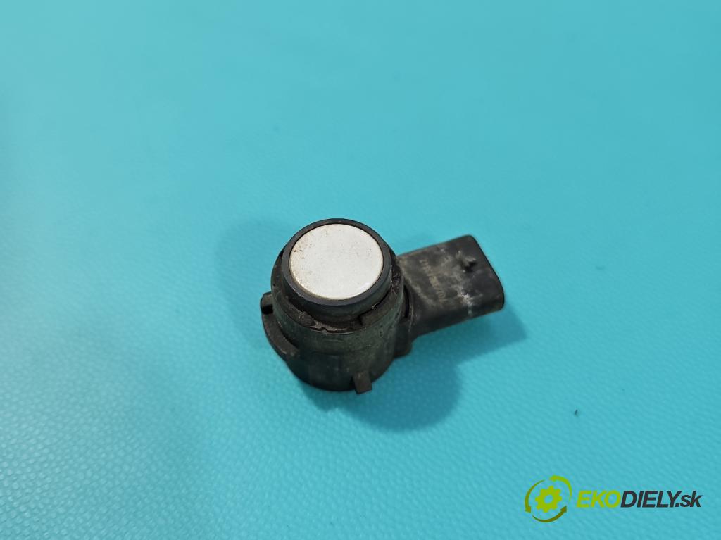 Volvo S90 II 2016- 2.0 T 320KM automatic 235 kW 1969 cm3 4- snímač parkování 31471011