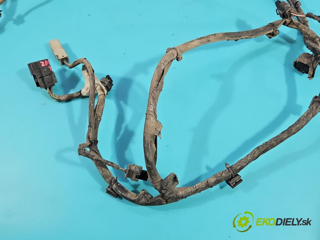 Volvo S90 II 2016- 2.0 T 320KM automatic 235 kW 1969 cm3 4- Balíček: nárazníku zadní D-31840646-004