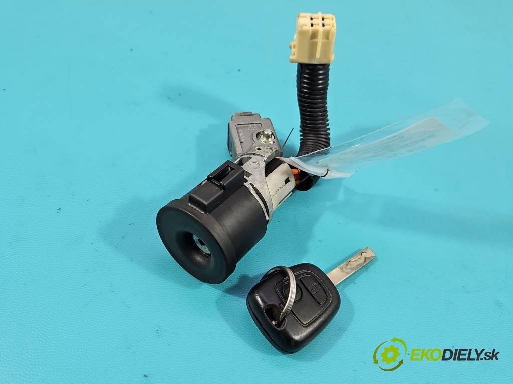 Citroen C1 I 2005-2014 1.0 12V 68 HP automatic 50 kW 998 cm3 5- Spínačka  (Spínacia skrinka)