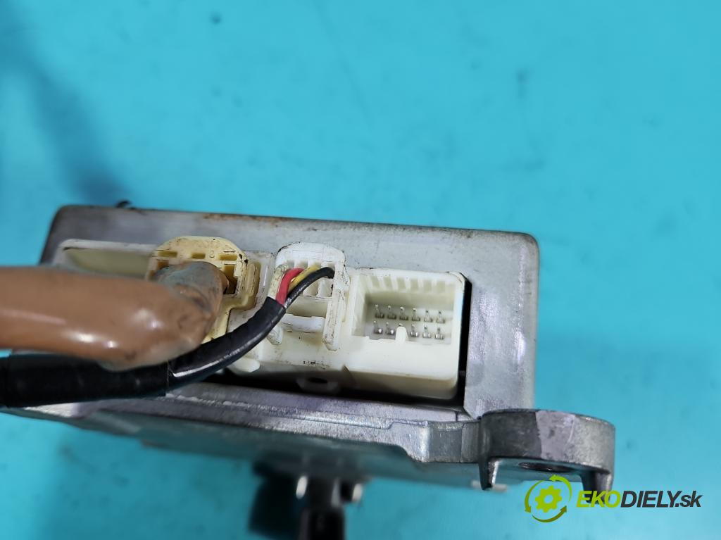 Citroen C1 I 2005-2014 1.0 12V 68 HP automatic 50 kW 998 cm3 5- čerpadlo posilovač 45250-0H011 (Servočerpadlo)