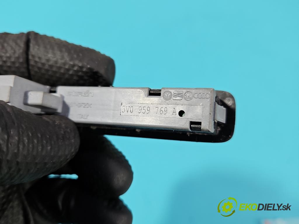 Skoda Octavia III 2013- 2.0 TSI 190 HP automatic 140 kW 1984 cm3 5- prepínač ostatné 3V0959769A