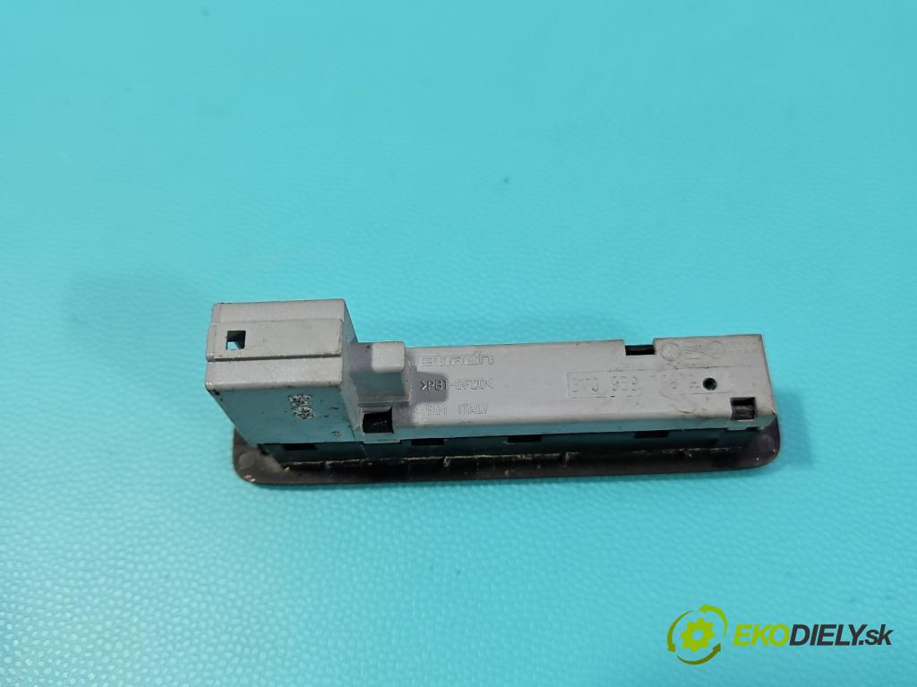 Skoda Octavia III 2013- 2.0 TSI 190 HP automatic 140 kW 1984 cm3 5- prepínač ostatné 3V0959769A