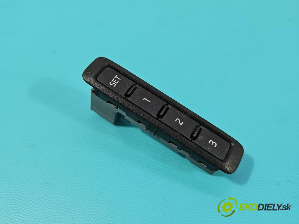 Skoda Octavia III 2013- 2.0 TSI 190 HP automatic 140 kW 1984 cm3 5- prepínač ostatné 3V0959769A