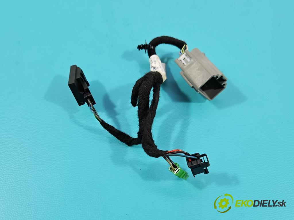 Volvo S90 II 2016- 2.0 T 320KM automatic 235 kW 1969 cm3 4- Senzory: ostatné 31404274