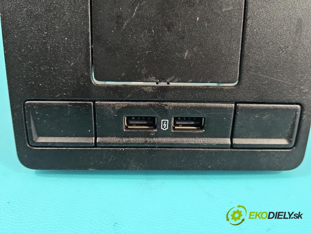 Skoda Octavia III 2013- 2.0 TSI 190 HP automatic 140 kW 1984 cm3 5- zásuvka USB 5E0863289A