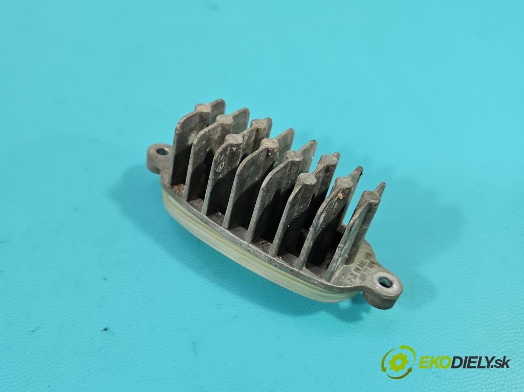 Skoda Octavia III 2013- 2.0 TSI 190 HP automatic 140 kW 1984 cm3 5- modul lampy: 1473000368