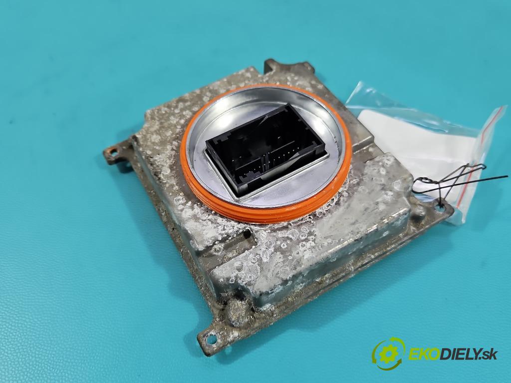 Skoda Octavia III 2013- 2.0 TSI 190 HP automatic 140 kW 1984 cm3 5- modul lampy: 7P5941591AD