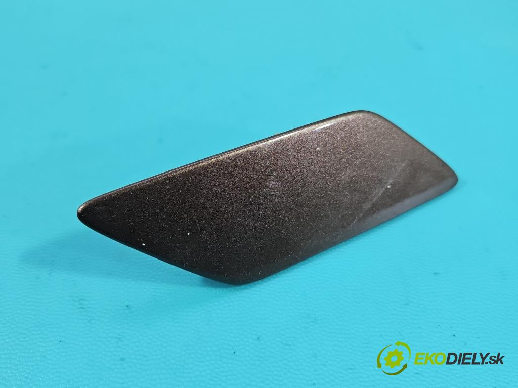 Skoda Octavia III 2013- 2.0 TSI 190 HP automatic 140 kW 1984 cm3 5- blenda ostrekovačov pravé 5E0955110E