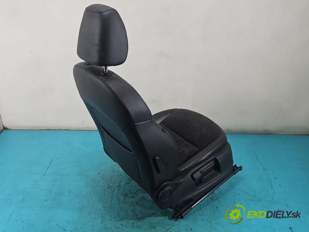 Skoda Octavia III 2013- 2.0 TSI 190 HP automatic 140 kW 1984 cm3 5- sedačke: komplet