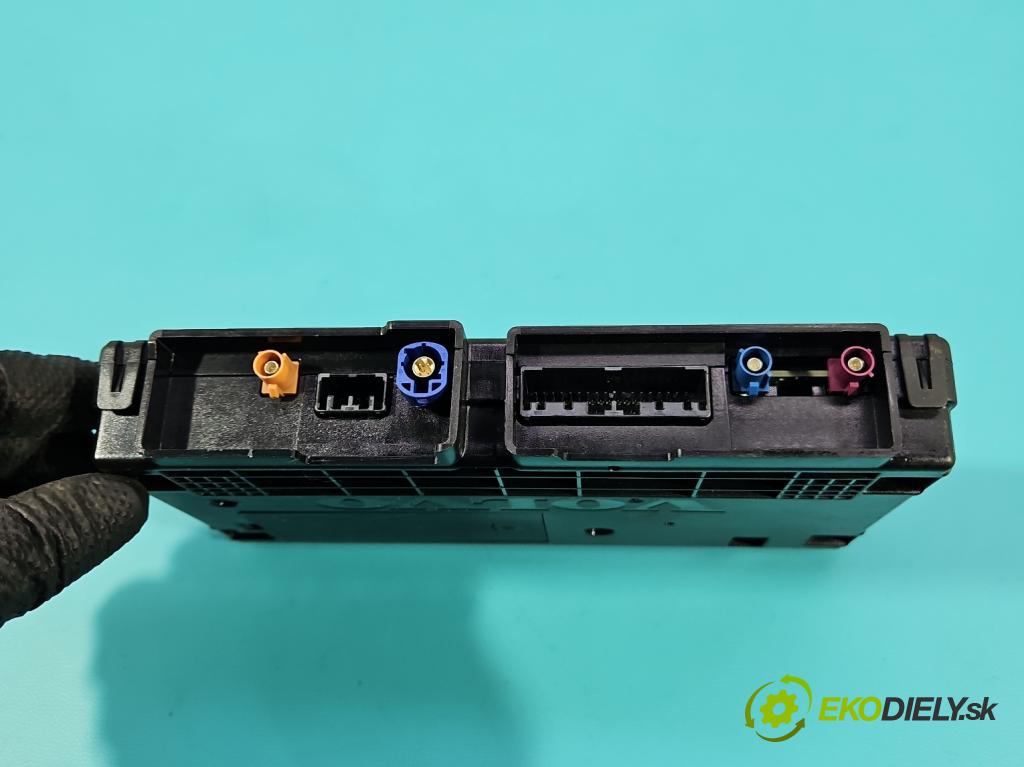 Volvo S90 II 2016- 2.0 T 320KM automatic 235 kW 1969 cm3 4- riadiaca jednotka ostatné 31489606