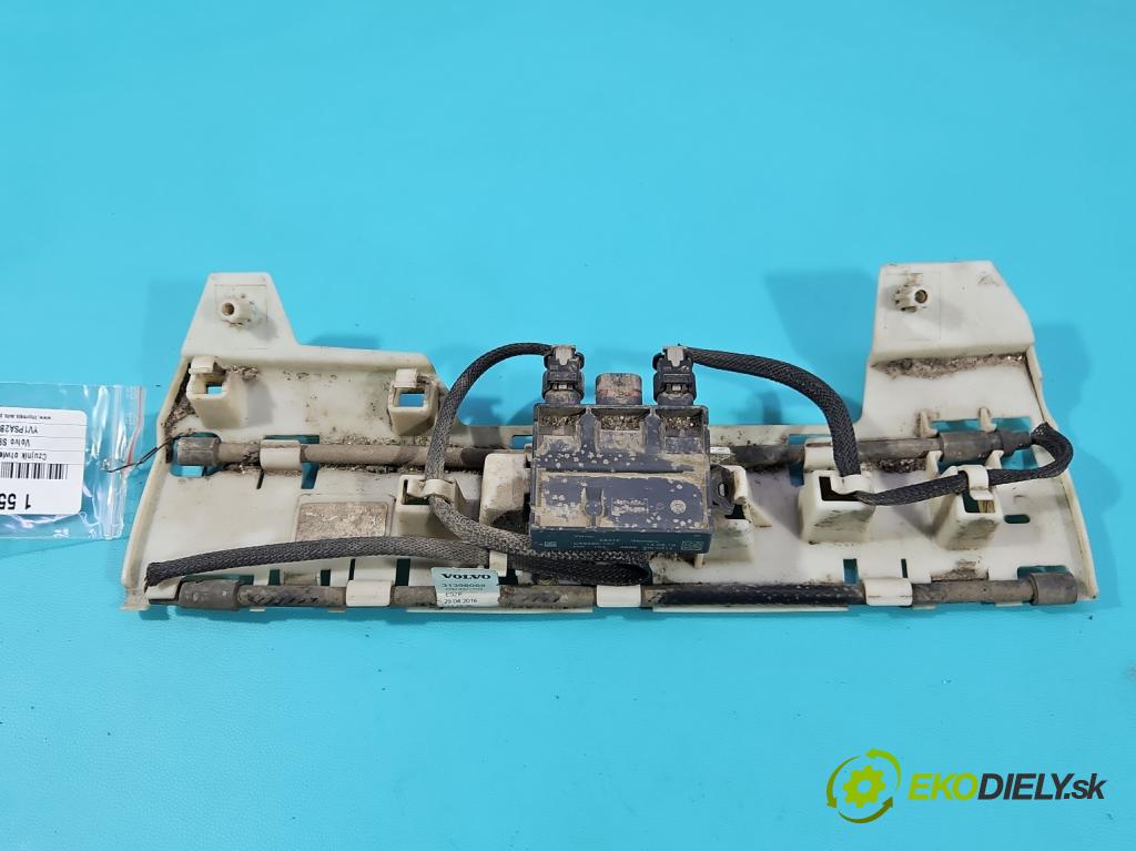 Volvo S90 II 2016- 2.0 T 320KM automatic 235 kW 1969 cm3 4- snímač otvorenie: kufrové dvere 31398088