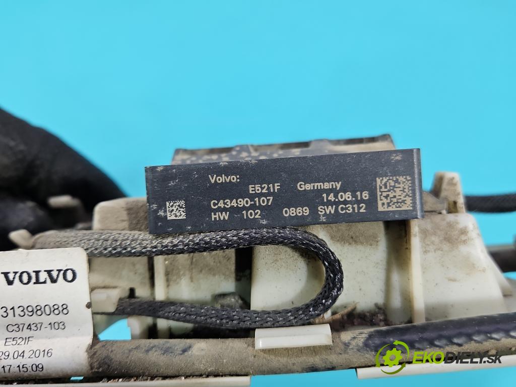 Volvo S90 II 2016- 2.0 T 320KM automatic 235 kW 1969 cm3 4- snímač otvorenie: kufrové dvere 31398088