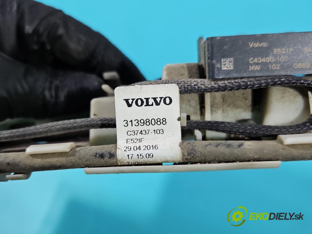 Volvo S90 II 2016- 2.0 T 320KM automatic 235 kW 1969 cm3 4- snímač otvorenie: kufrové dvere 31398088