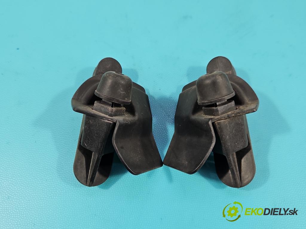 Volvo S90 II 2016- 2.0 T 320KM automatic 235 kW 1969 cm3 4- Zastaviť: dvere 31420442-04