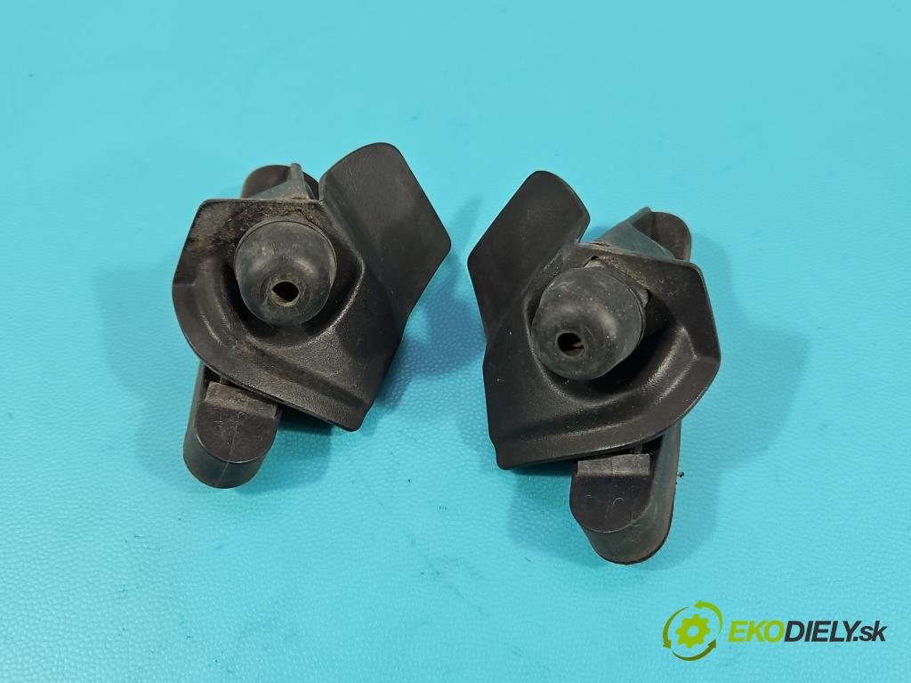 Volvo S90 II 2016- 2.0 T 320KM automatic 235 kW 1969 cm3 4- Zastaviť: dvere 31420442-04