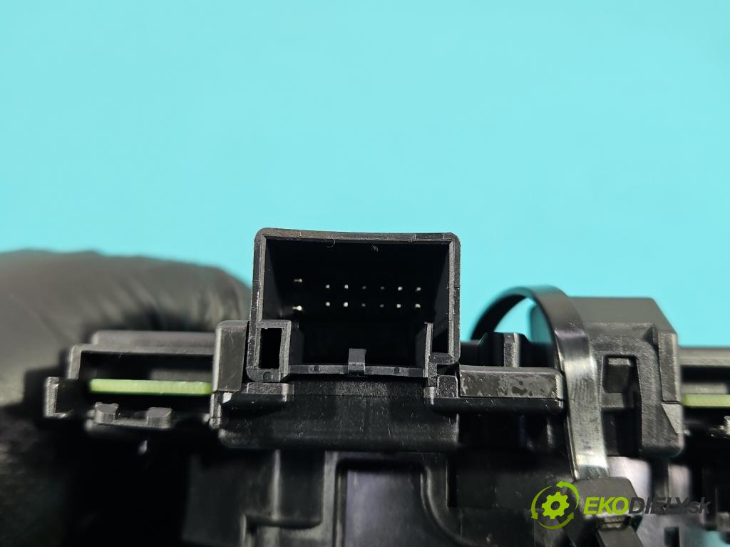 Skoda Octavia III 2013- 2.0 TSI 190 HP automatic 140 kW 1984 cm3 5- Páska: airbag 5Q0953569B (Airbag)