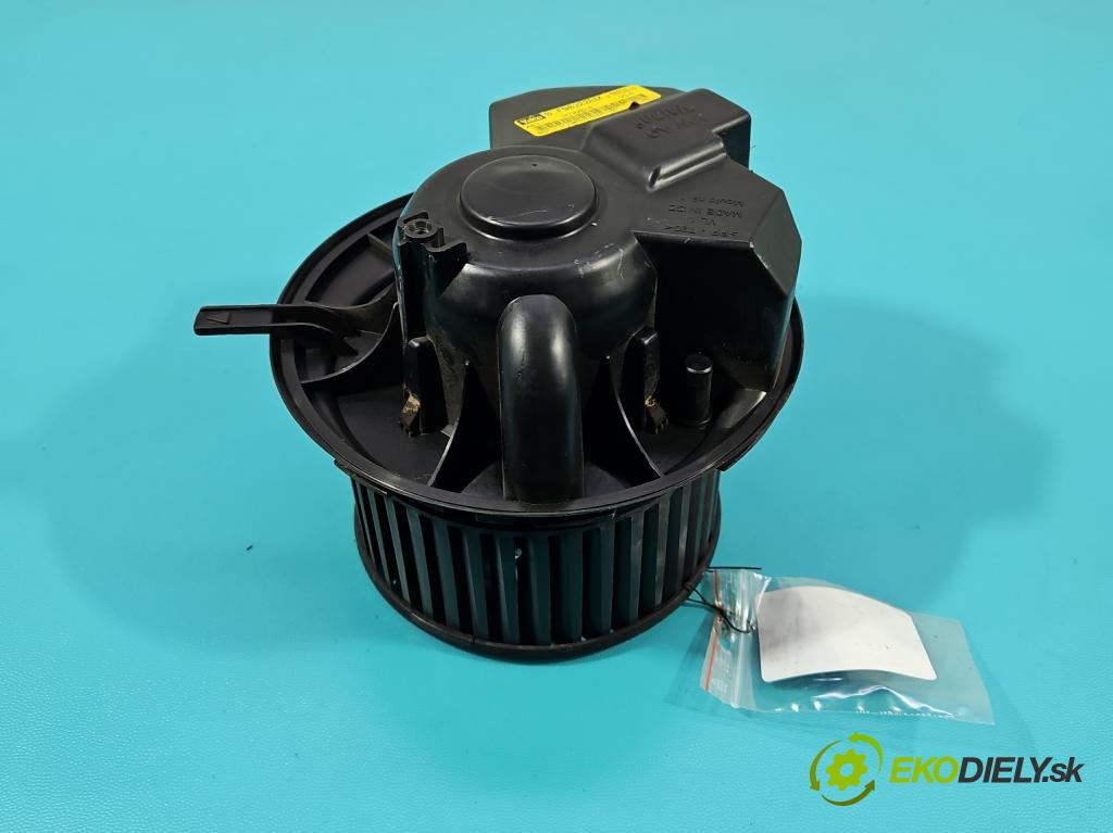 Audi A3 8P 2003-2012 2.0 tdi 140 HP manual 103 kW 1968 cm3 3- ventilátor vzduchu 1K1820015