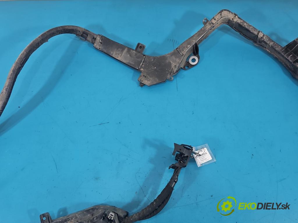 Volvo S90 II 2016- 2.0 T 320KM automatic 235 kW 1969 cm3 4- Balíček: akumulatora P31376761