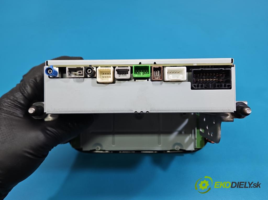 Suzuki SX4 S-Cross 2013-2021 1.4 T 129 HP manual 95 kW 1373 cm3 5- Radio originál 39920-62M41