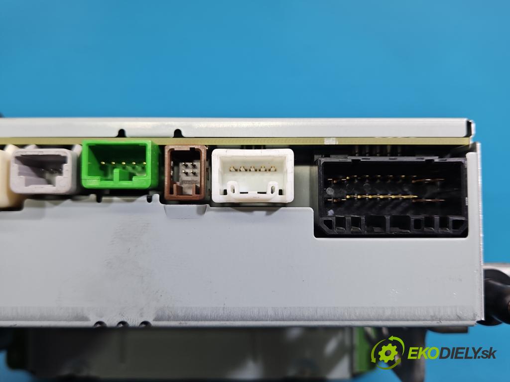 Suzuki SX4 S-Cross 2013-2021 1.4 T 129 HP manual 95 kW 1373 cm3 5- Radio originál 39920-62M41