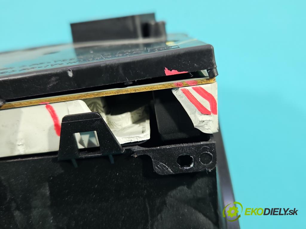 Nissan Almera N16 2000-2006 1.5 16V 90 hp manual 66 kW 1498 cm3 5- Přístrojová deska BM606 (Přístrojová deska)