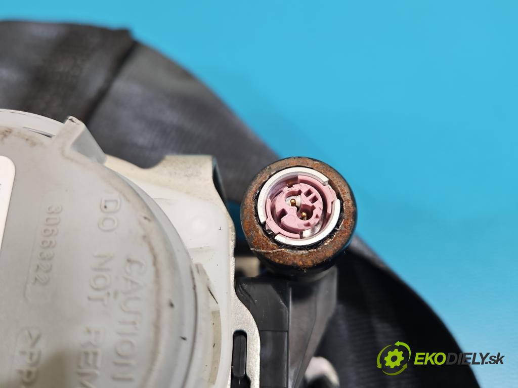 Skoda Kamiq 1.0 TSI 116 HP automatic 85 kW 999 cm3 5- pas bezpečnosť: zadné pravý