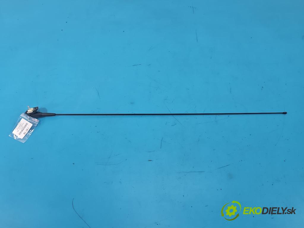 Dacia Sandero II 2012-2020 1.0 12V 73 HP manual 54 kW 999 cm3 5- Antena 