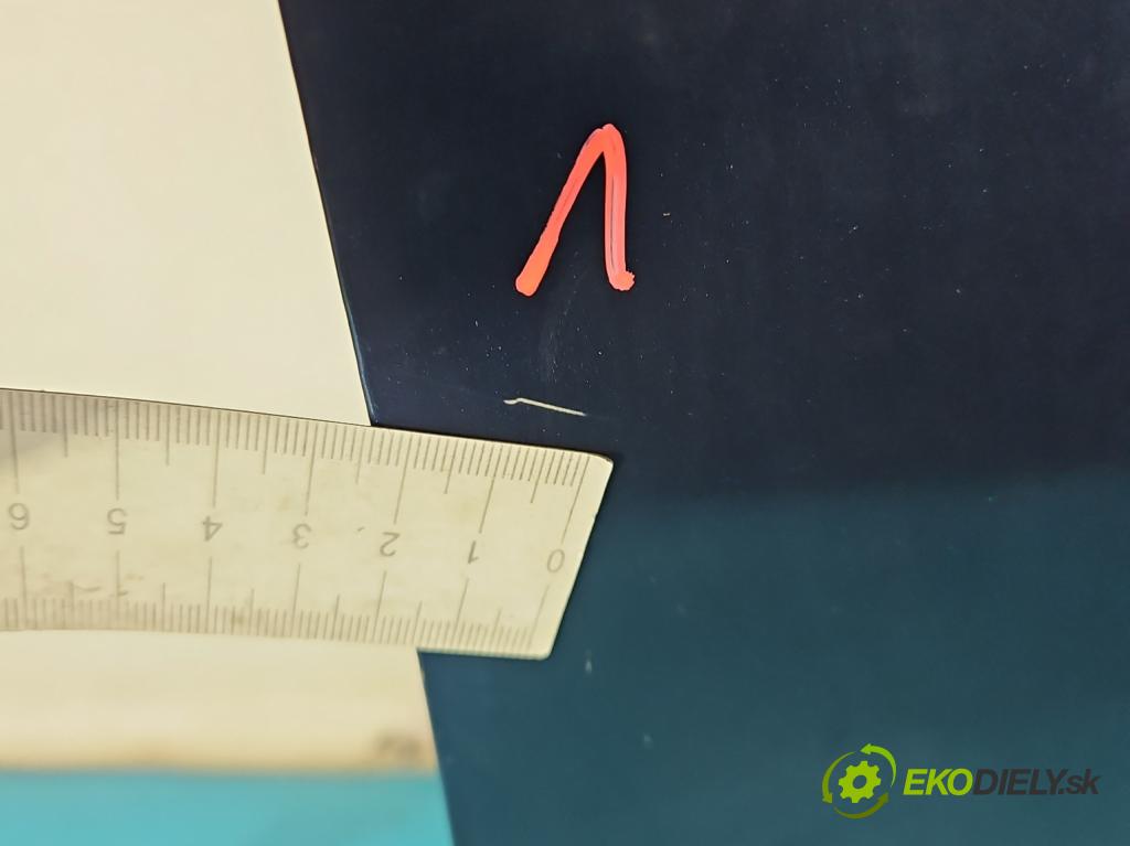 Dacia Sandero II 2012-2020 1.0 12V 73 HP manual 54 kW 999 cm3 5- dvere predné pravé  (Kľučka dverí ostatné)