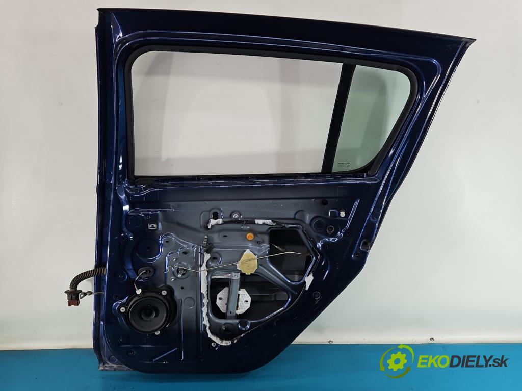 Dacia Sandero II 2012-2020 1.0 12V 73 HP manual 54 kW 999 cm3 5- dvere zadné pravé  (Kľučka dverí ostatné)