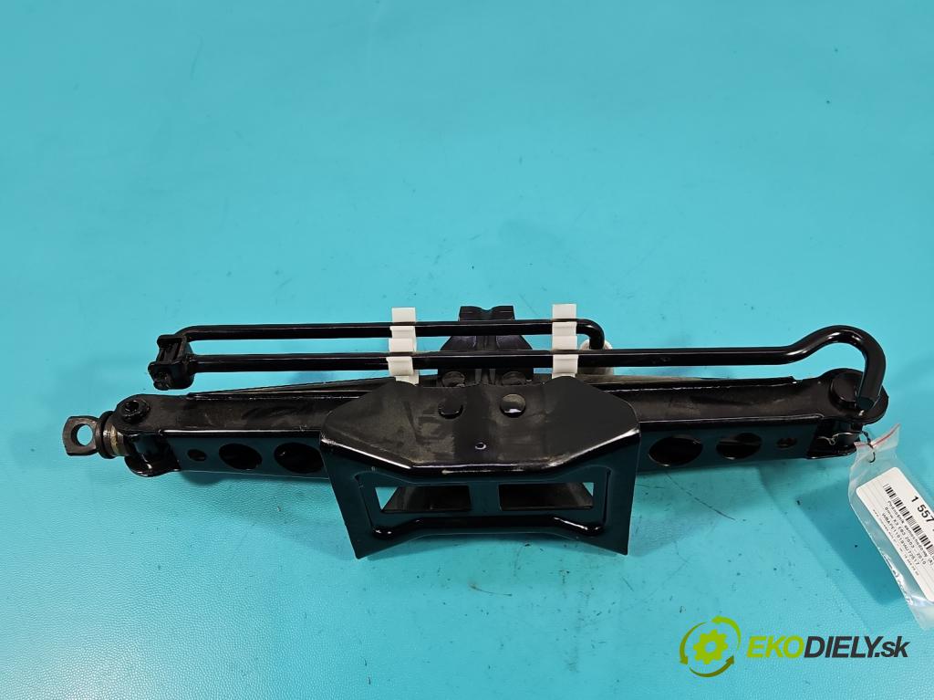 Bmw X3 E83 2003-2010 2.0d 177 hp manual 130 kW 1995 cm3 5- mechanismus stahování automobilový 3403642