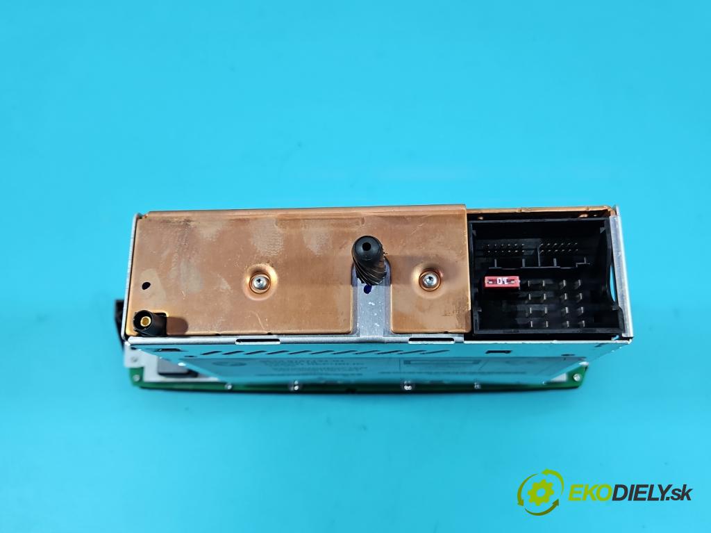 Bmw X3 E83 2003-2010 2.0d 177 HP manual 130 kW 1995 cm3 5- Radio originál 9197131-01