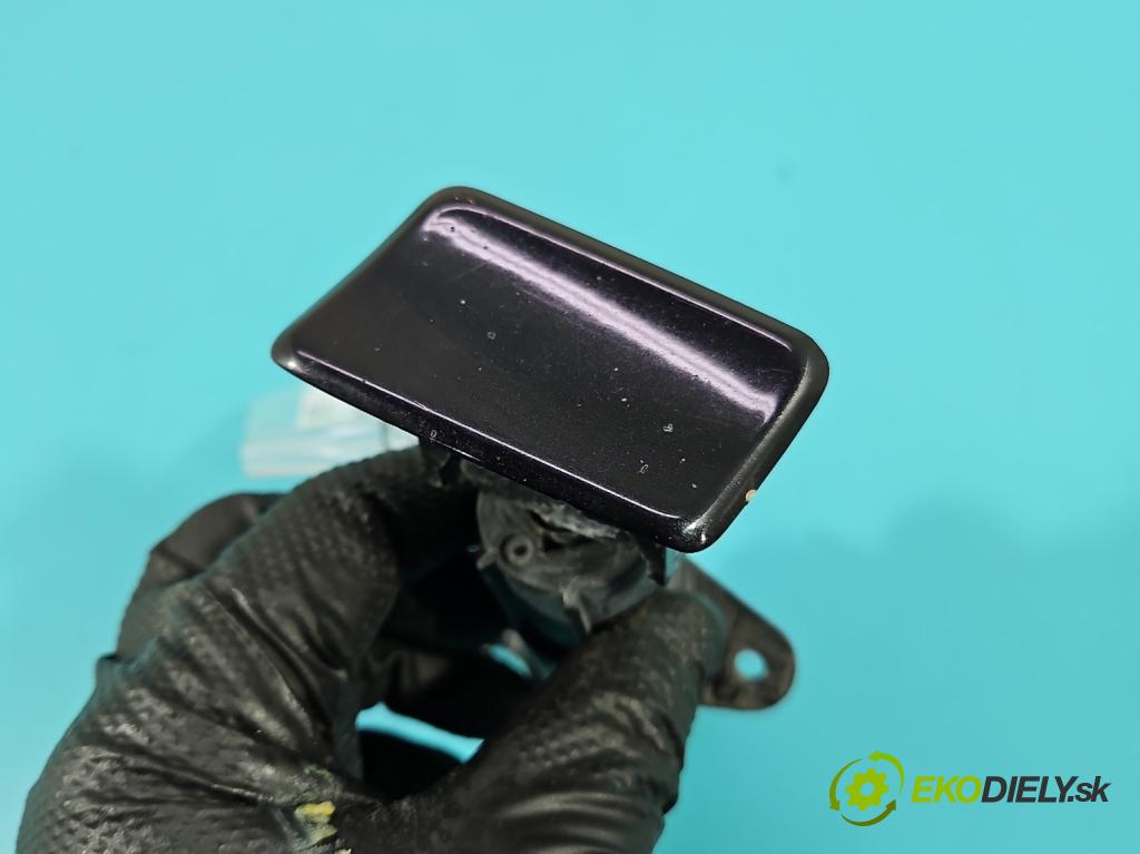 Bmw X3 E83 2003-2010 2.0d 177 hp manual 130 kW 1995 cm3 5- ostřikovač reflektor: levý 7001949 (Motorek ostřikovačů)