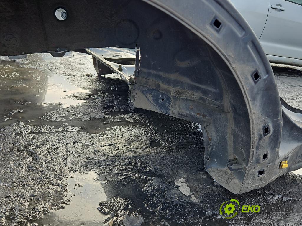 Kia Niro I 2016-2022 1.6 GDI 105 hp automatic 77 kW 1580 cm3 5- blatnik zadní pravý