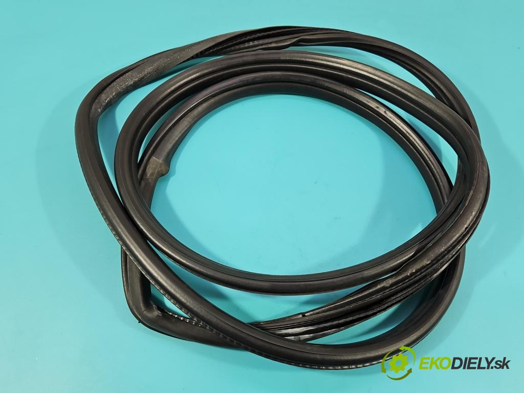 Bmw X3 E83 2003-2010 2.0d 177 hp manual 130 kW 1995 cm3 5- Těsnění: dveře přední pravé 3451616