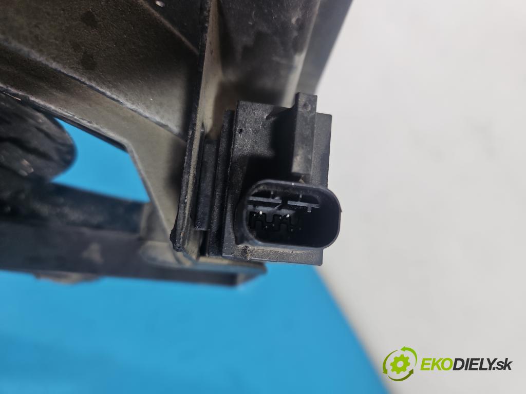 Bmw X3 E83 2003-2010 2.0d 177 HP manual 130 kW 1995 cm3 5- Ventilátor chladiča 6925702