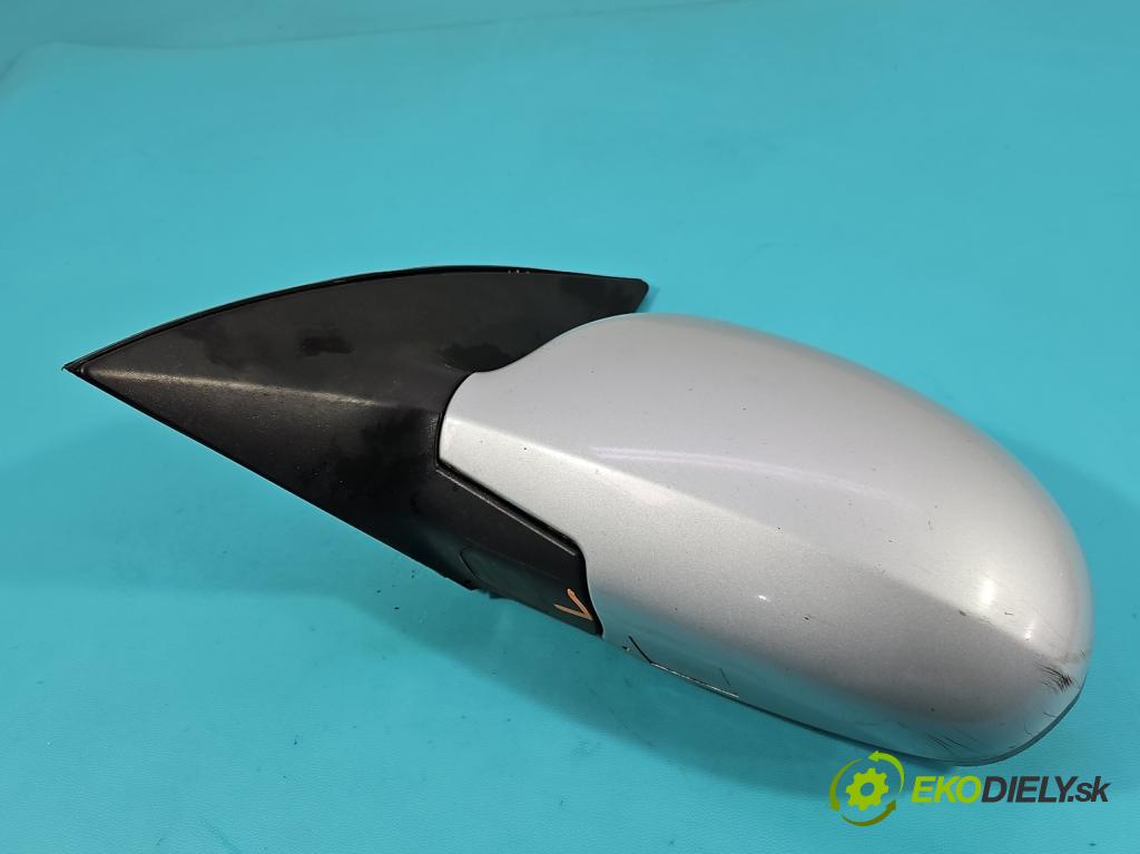 Hyundai I30 I 2007-2012 1.6 16V 126 hp manual 92.7 kW 1591 cm3 5- zpětné zrcátko levé  (Klika dveří ostatní)