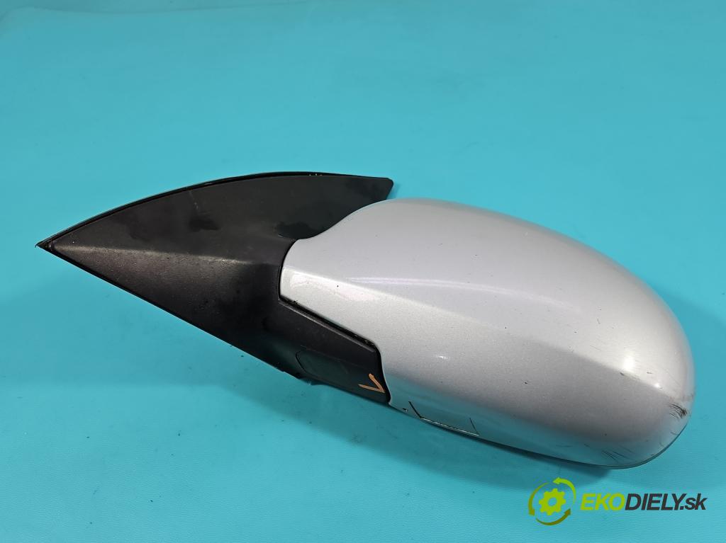 Hyundai I30 I 2007-2012 1.6 16V 126 HP manual 92.7 kW 1591 cm3 5- zrkadlo ľavé  (Kľučka dverí ostatné)