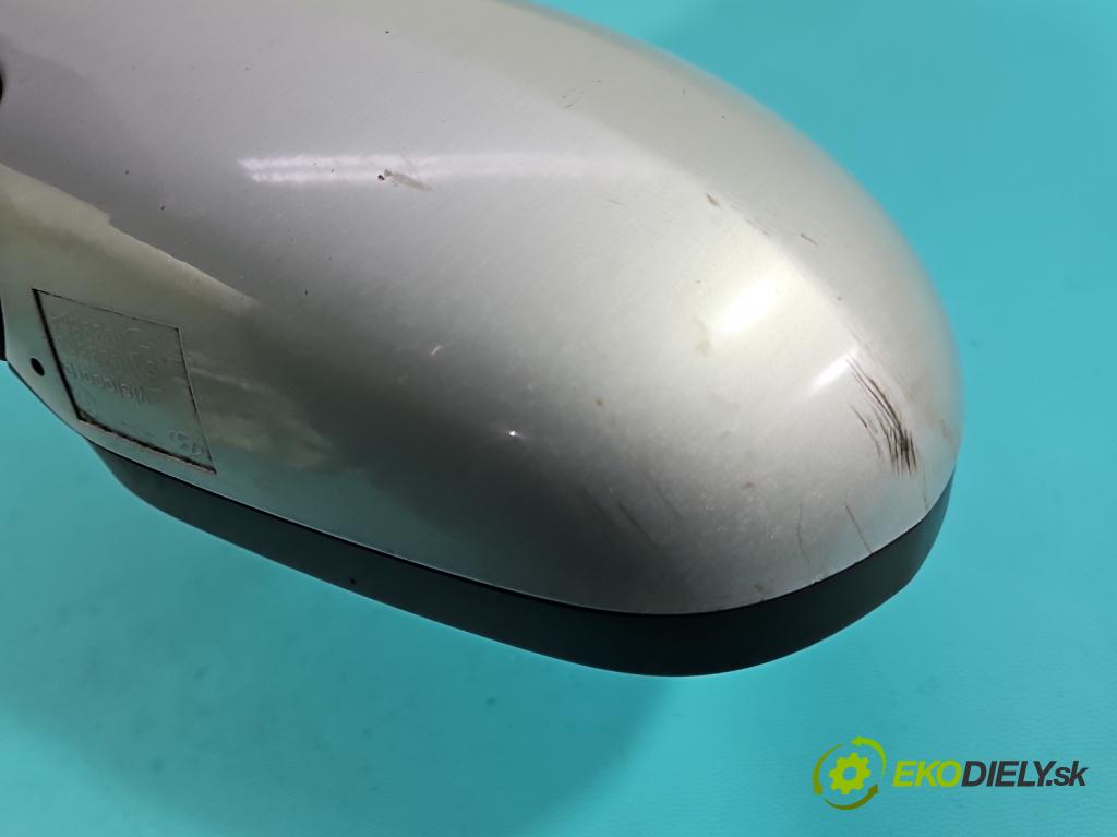 Hyundai I30 I 2007-2012 1.6 16V 126 HP manual 92.7 kW 1591 cm3 5- zrkadlo ľavé  (Kľučka dverí ostatné)