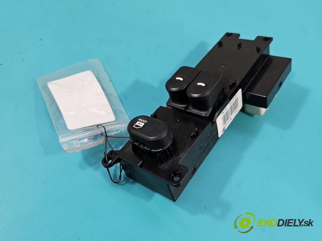 Hyundai I30 I 2007-2012 1.6 16V 126 HP manual 92.7 kW 1591 cm3 5- prepínač okien spätných zrkadiel 93570-2L100