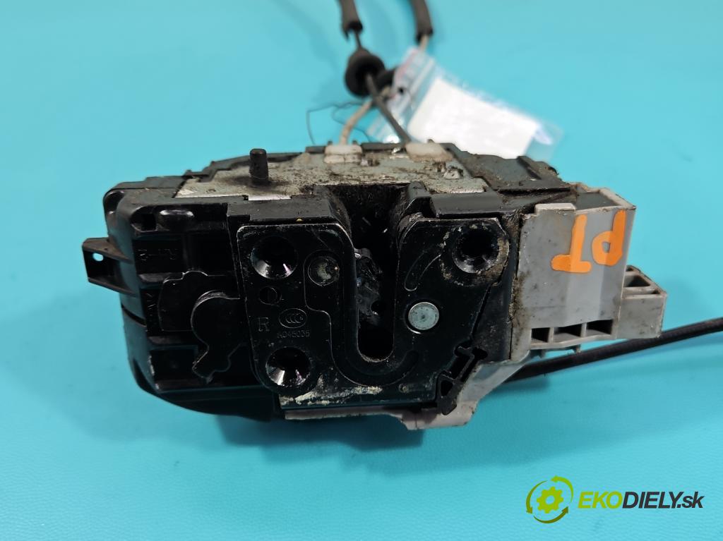 Hyundai I30 I 2007-2012 1.6 16V 126 HP manual 92.7 kW 1591 cm3 5- zámok zadné pravý 81420-2L200