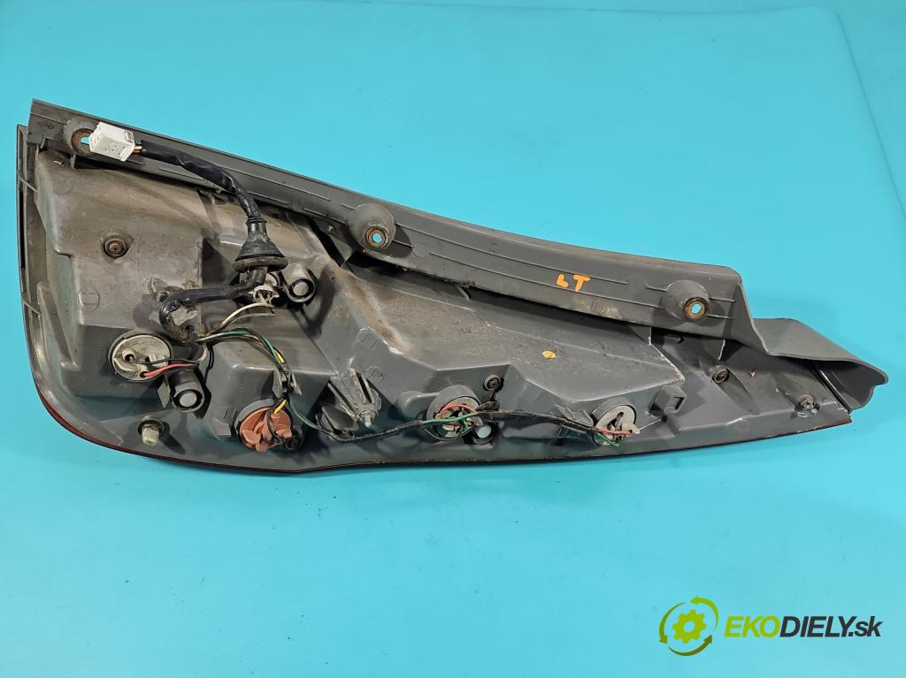 Hyundai I30 I 2007-2012 1.6 16V 126 hp manual 92.7 kW 1591 cm3 5- světlo zadní levé 92401-2R1 (Klika dveří ostatní)